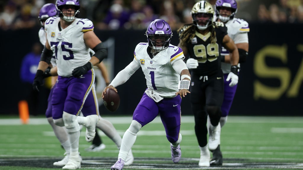 Minnesota Vikings thriving with lengthy possession time and NFL's top turnover rate — WCCO / CBS Minnesota, Maplewood Arts news