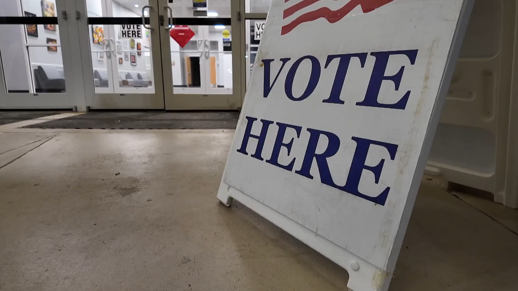 More than 200K Minnesotans have cast their ballots in midterm election — WCCO / CBS Minnesota, Maplewood Community news