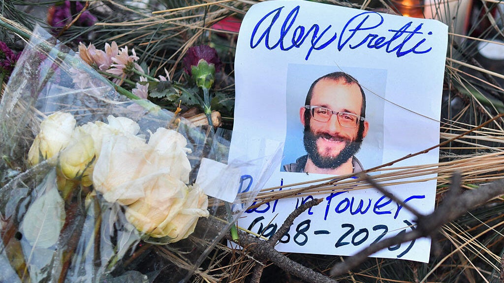 Alex Pretti's parents to hold first press conference since his killing by Border Patrol agents — Maplewood Health news