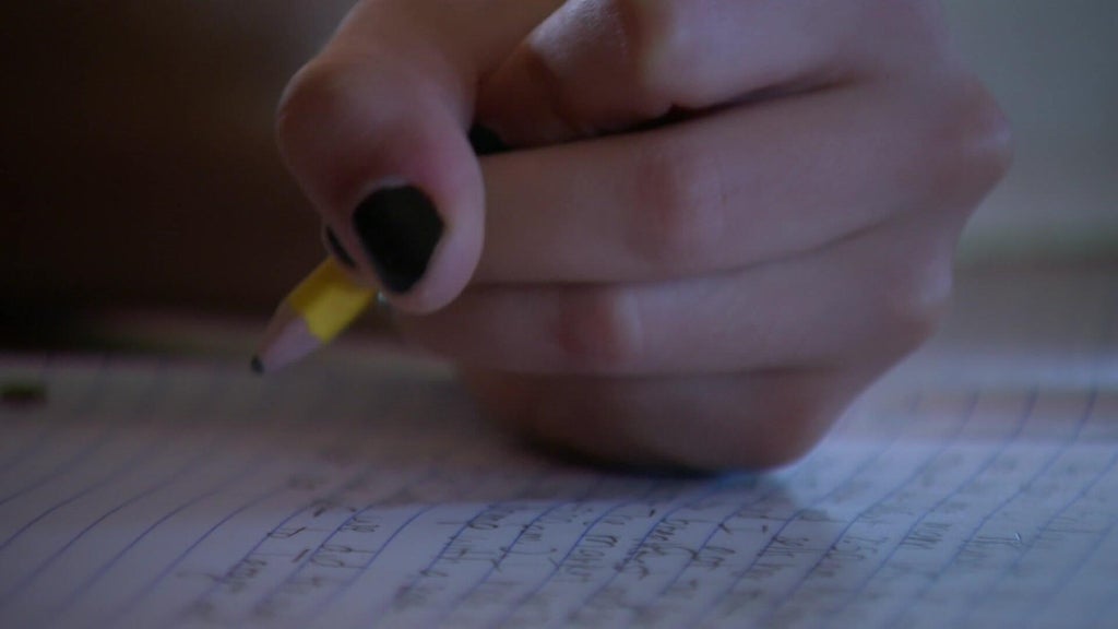 St. Paul educators union says district's plan to cut English learner teachers was made in secret — WCCO / CBS Minnesota, Maplewood Schools news