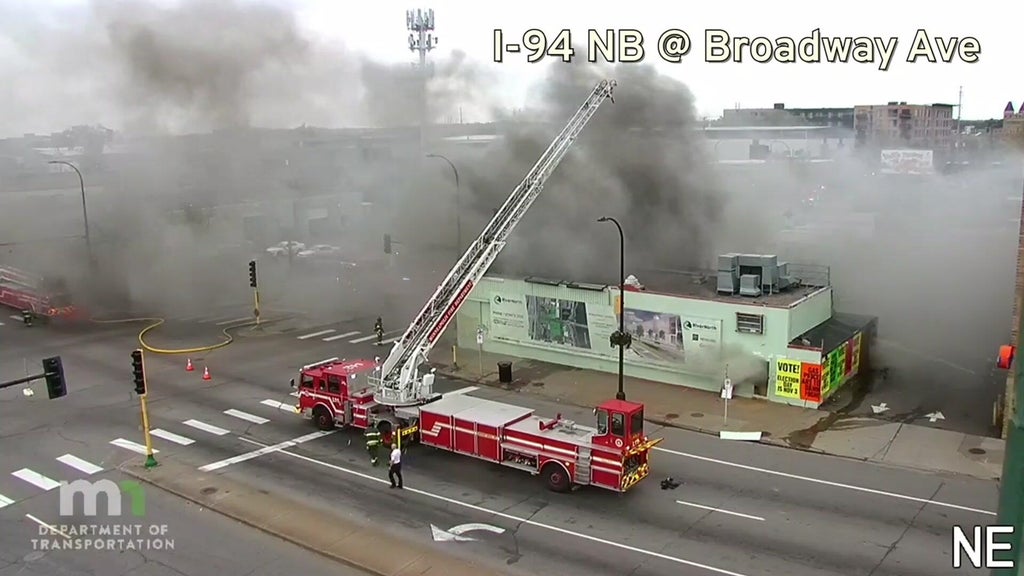 Crews respond to fire at building in north Minneapolis — WCCO / CBS Minnesota, Maplewood Community news