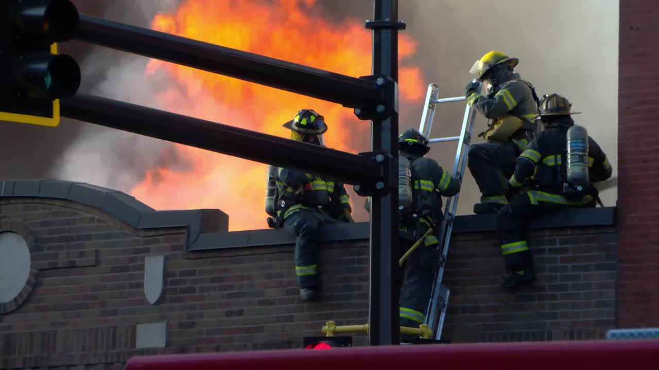 Crews battling fire at commercial building on East Franklin Avenue — KSTP 5, Maplewood Health news