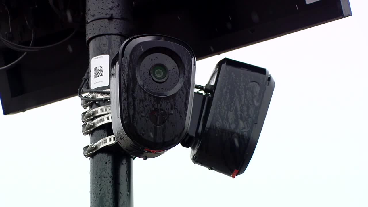 Some Plymouth Flock cameras still standing after vote to remove them; city says they’re not functioning — KSTP 5, Maplewood Government news