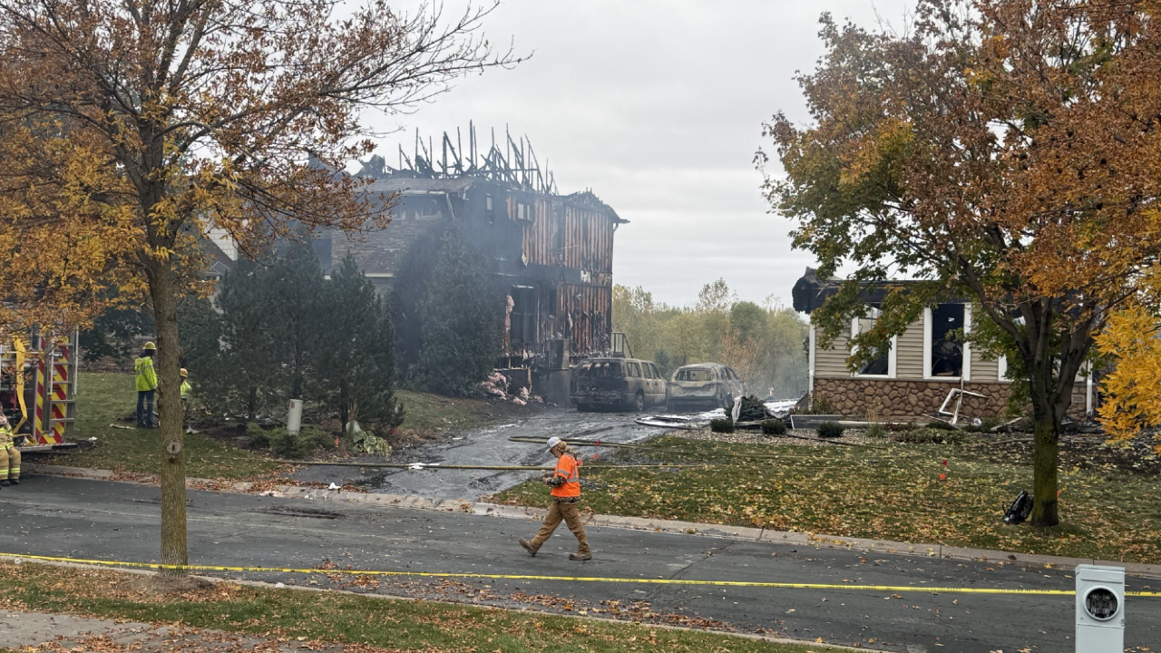 Victoria house fire spreads to 3 homes, 1 person missing — KSTP 5, Maplewood Real Estate news