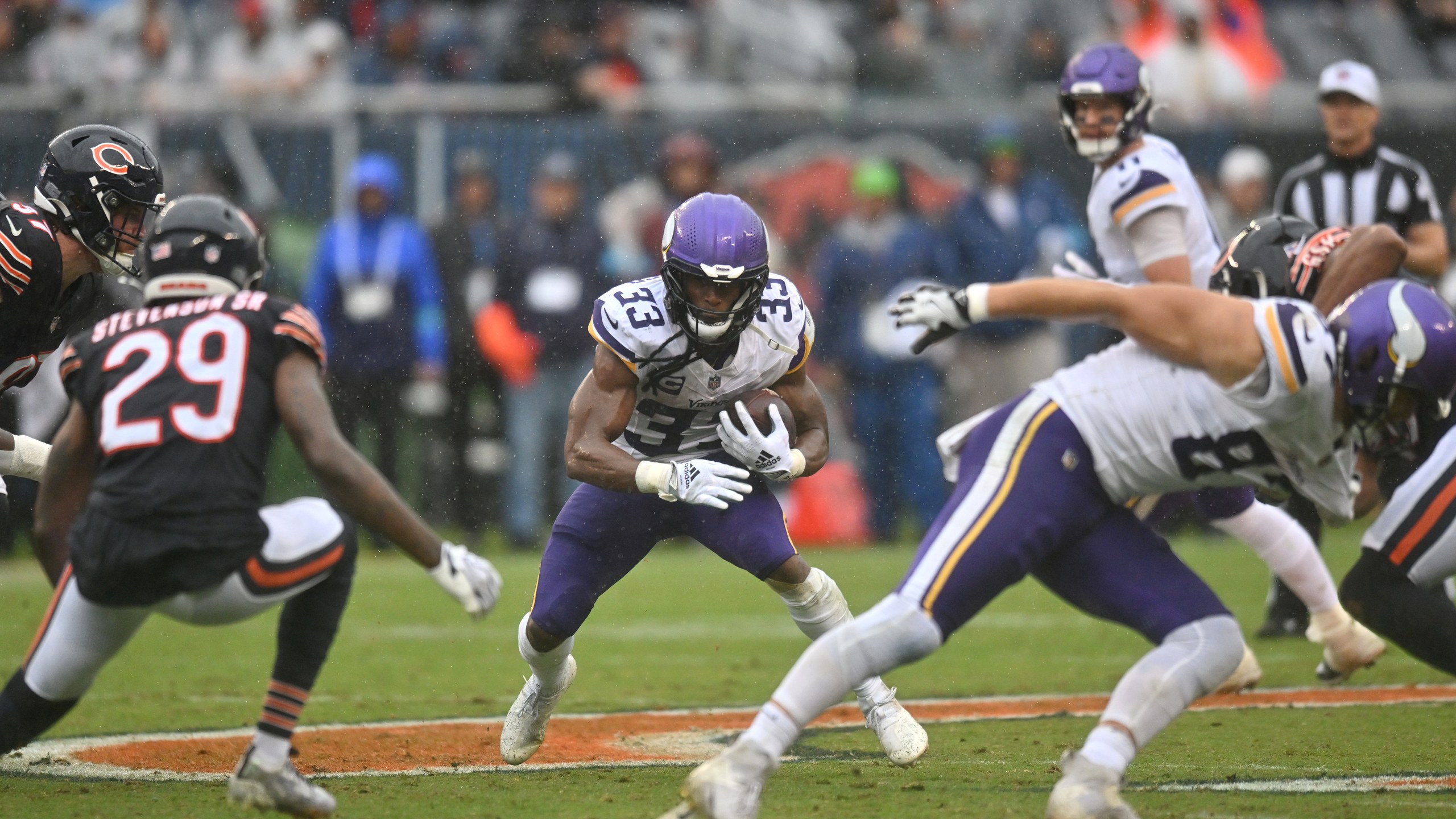 Surprise: Vikings RB Reveals Knee Injury He’s Playing Through — Minnesota Sports Fan, Maplewood Sports news