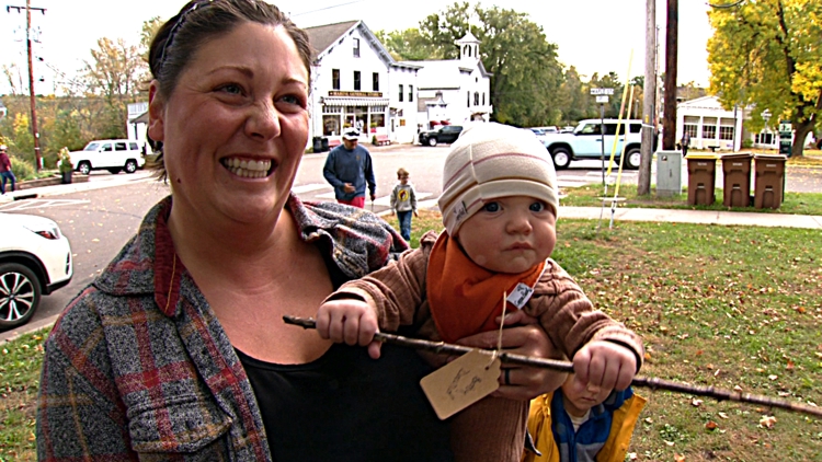 Kid-led 'straightest stick' contest brings scores of entries & smiles to Minnesota village — KARE 11 Local, Maplewood Sports news