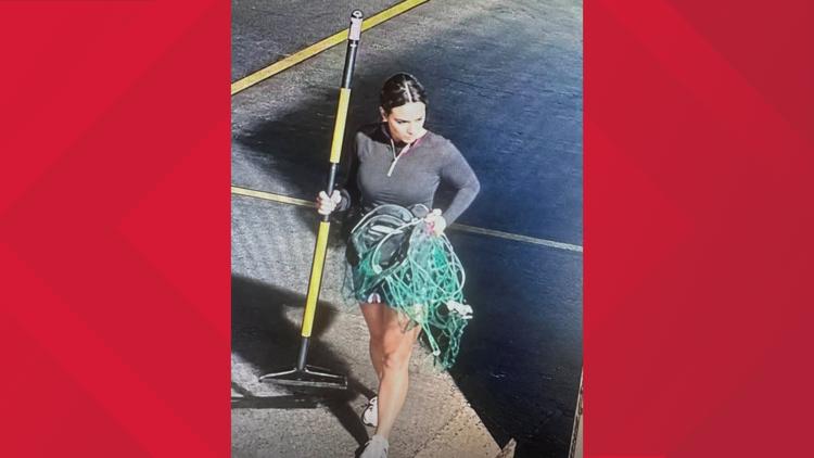 Midland Crime Stoppers seeking unidentified theft suspect — NewsWest 9 (Permian Basin), Maplewood Community news