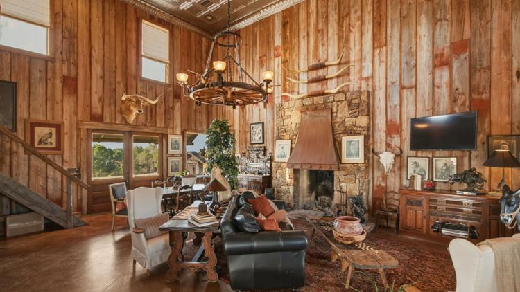 The 264-acre ranch of a beloved western artist is on the market — WFAA (Dallas-Fort Worth), Maplewood Real Estate news