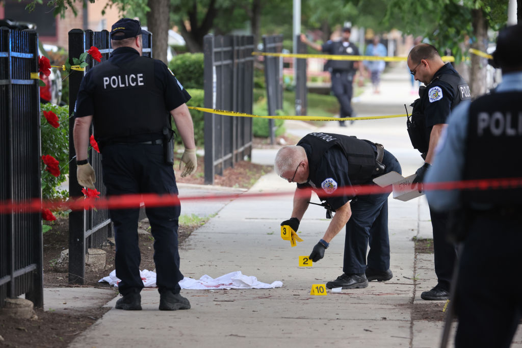 Researchers point to community violence programs, pandemic recovery in historic homicide decline — Minnesota Reformer, Maplewood Business news