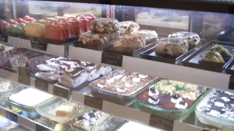 Haraz brings Yemeni coffee and unique crunchy pastries to Pembroke Pines — WSVN Entertainment, Maplewood Business news
